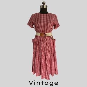 RED & CREAM CHECKERED COTTON DRESS WITH SIDE POCKETS AND BUTTON UP BACK - SIZE M